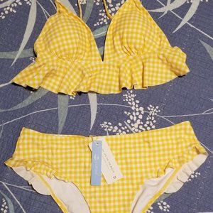 CUPSHE  Ruffled Bikini Swimsuit Yellow/White Gingham Size: Medium